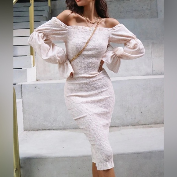SNDYS Puff Sleeve Bodycon Cream Midi Women's Dress Size XS - Picture 1 of 16